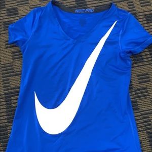 Nike. Size L. Women’s.